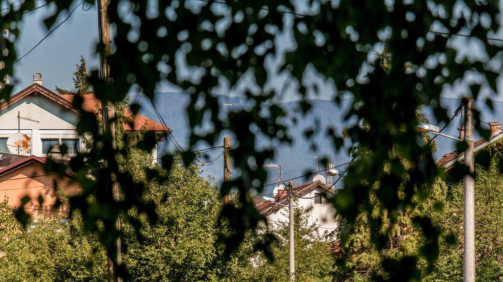 Lake Side Apartments By Zagrebrent Exteriör bild